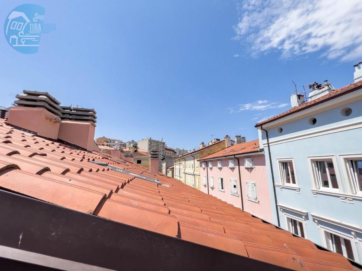 Apartament Corridoni 4C Tirabora Short Rent Triest Zewnętrze zdjęcie