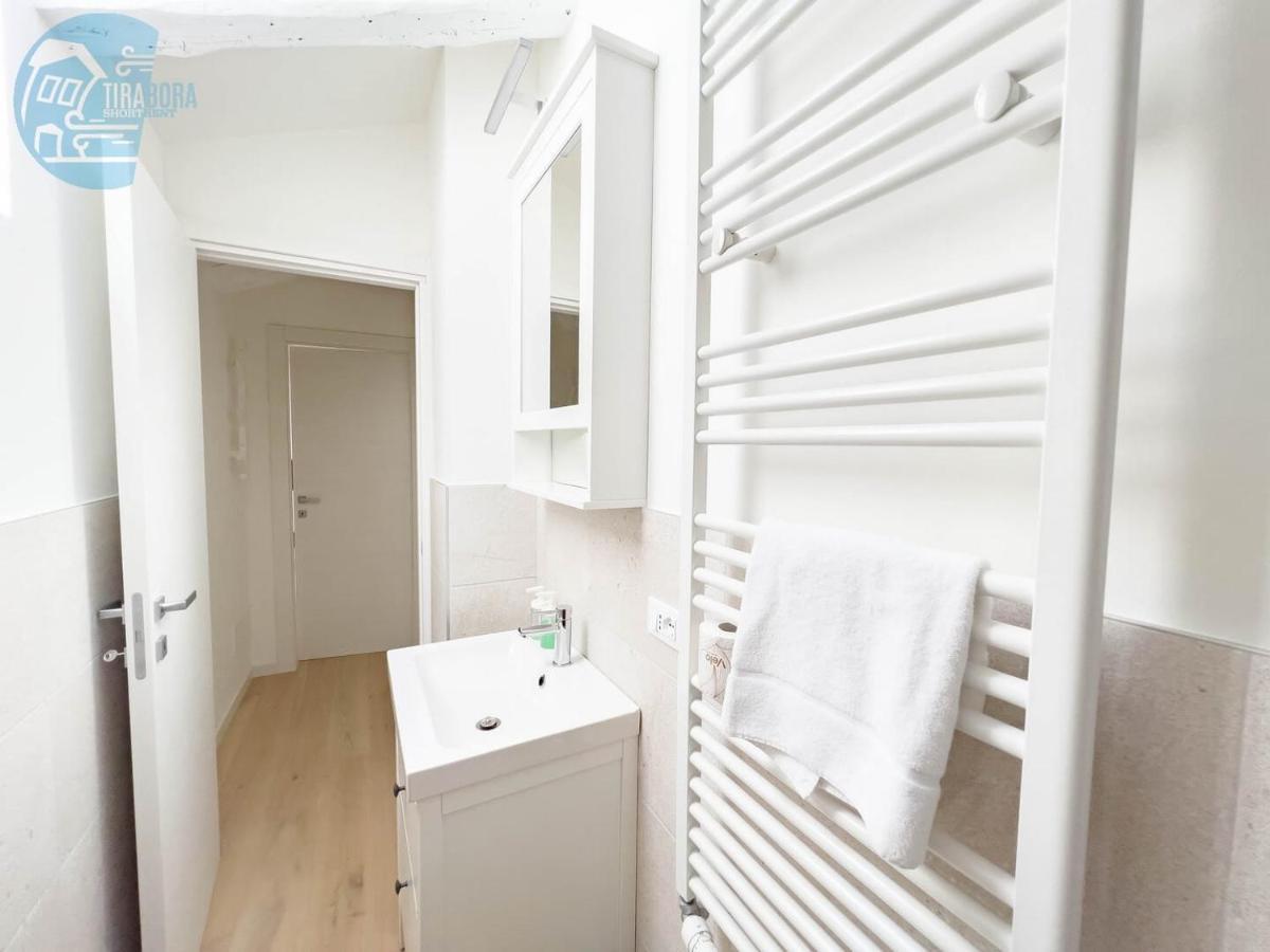 Apartament Corridoni 4C Tirabora Short Rent Triest Zewnętrze zdjęcie